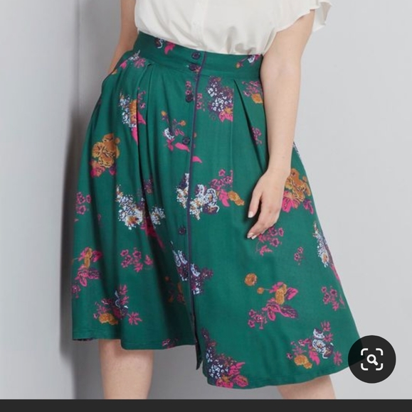 Modcloth Dresses & Skirts - Intelligent Involvement Midi Skirt